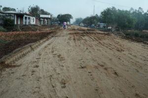 हिलाम्मे खेतजस्तै सडकको अवस्था , वडाध्यक्ष भन्दछन् ‘सडकका कारण जनता जोगाउनै कठिन भइसक्यो’