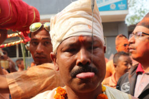 जिब्रो छेडी महाद्वीप बोकेर टोलटोल घुमे २८ वर्षीय सुजन