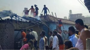 राहतको प्रतीक्षामा महोत्तरीका अग्निपीडित