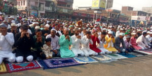 नेपालगञ्जमा हर्षोल्लासका साथ मनाइँदै ईद