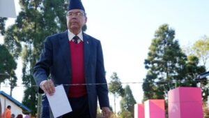 पूर्वप्रधानमन्त्री खनाल र सचिव शाहलाई निर्वाचनको जिम्मेवारी