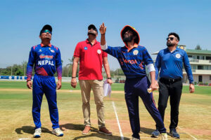 टस हारेर पहिला ब्याटिङ गर्दै नेपाल