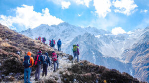 पर्यटकीय पूर्वाधारले लोभ्याउँदै पर्यटक