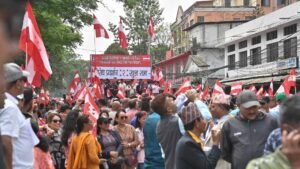 सरकारविरुद्ध सडकमा उत्रियाे कांग्रेस (तस्वीरहरू)