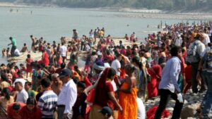 भारतीय तिर्थयात्रु हैरान