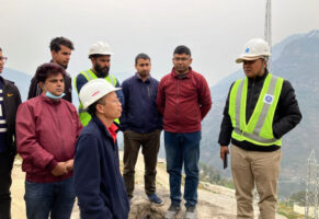 दस महिनादेखि रोकियो मध्यभोटेकोशीको काम