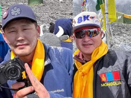सगरमाथा आरोहणका क्रममा दुई आरोही बेपत्ता