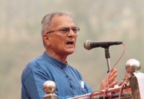 प्रचण्डलाई बाबुरामको चुनौती : प्रत्यक्ष कार्यकारी राष्ट्रपतिमा गएर चुनाव लडौँ