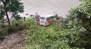 पृथ्वीराजमार्गमा सवारी दुर्घटनाः घाइते २० मध्ये पाँचजना गम्भीर