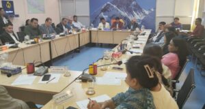 खनिजजन्य पदार्थ उत्खननबारे स्पष्ट कानुनी व्यवस्था गर्न निर्देशन