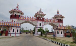 जानकी मन्दिरको झल्को दिने प्रवेशद्वार जलेश्वरमा