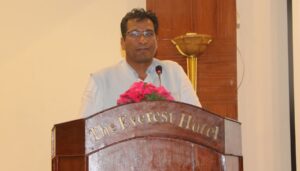 हवाई उडानका लागि उड्डयन मौसम सेवा महत्वपूर्ण छ : मन्त्री बस्नेत