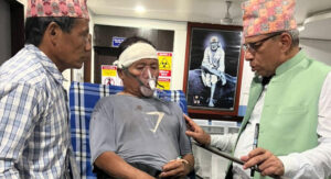 पहिरोमा परी घाइते भएका लिम्बूको हेलिकप्टरमार्फत उद्धार