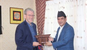 उद्योगमन्त्रीसँग अमेरिकी राजदूतको शिष्टाचार भेट