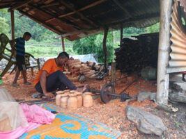 दोर्दीको दारबाट ठेकीदेखि करुवासम्म