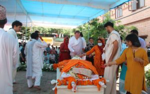 द्वारिकाज होटलकी संस्थापक अम्बिका श्रेष्ठको पशुपतिमा अन्त्येष्टि