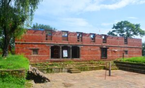 पुरानै शैलीमा पुनःनिर्माण हुँदै लमजुङ दरबार
