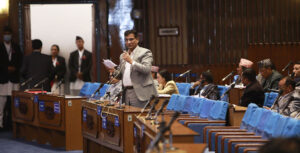 डेडिकेटेड र ट्रंकलाइन विवादमा सरकार गलत बाटो हिँड्दैछ: नेता बस्नेत