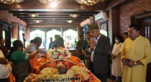 अर्थमन्त्री पौडेलद्वारा श्रेष्ठको निधनप्रति दुःख व्यक्त