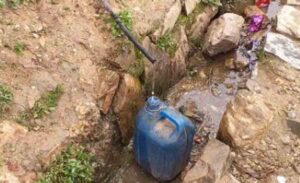 भूकम्पले मुहान सुकेपछि खानेपानी समस्या