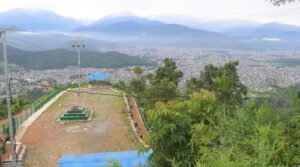 आय आर्जन बढाउन सामुमदायिक वनभित्र उद्यान निर्माण