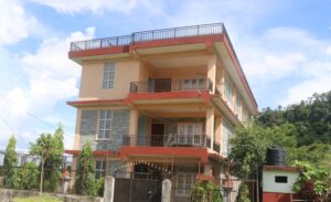 पुष्पलाल अध्ययन केन्द्र भवन ओझेलमा