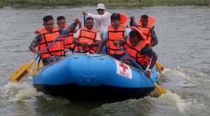 मोरङ रेडक्रसद्वारा उद्धार सामग्री हस्तान्तरण