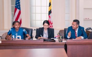 अमेरिकामा राजनीतिक प्रक्रियामा सहभागिता जनाउँदै दोस्रो पुस्ता