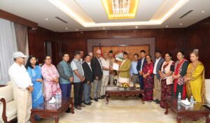 प्रधानमन्त्रीलाई एमाले काठमाडौँद्वारा ध्यानाकर्षण