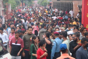 एक लाख बढीले गरे पशुपतिनाथको दर्शन