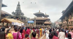 बिहानदेखि देशभरका श्रीकृष्णमन्दिरमा भक्तजनको भीड