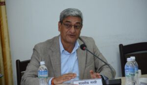 स्थायी सरकारका लागि दुई ठूला दल मिल्यौँ : गृहमन्त्री लेखक