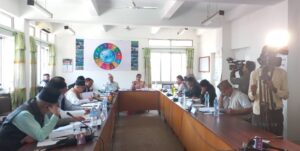 संसदीय सुनुवाइ समितिमा उजुरीकर्तासँग छलफल