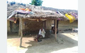 परिवारका तीन सदस्य अकालमा  गुमाउँदा विक्षिप्त छन् श्यामलाल