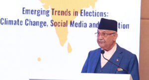 नागरिक जहाँ रहे पनि आफ्नो मताधिकार प्रयोग गर्न सक्नुपर्छ, त्यो वातावरण बनाउँदैछौं : प्रधानमन्त्री ओली