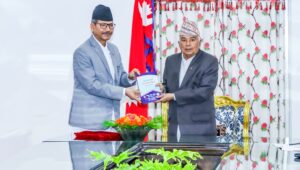 राष्ट्रपतिसमक्ष राष्ट्रिय दलित आयोगको प्रतिवेदन पेस
