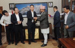पर्यटनमन्त्रीसँग चाइना साउदर्नका प्रतिनिधिले गरे छलफल, ‘भैरहवा र पोखरामा उडान गर्न तयार छौं’