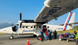 उडान कम हुँदा भोजपुरबाट काठमाडौँ जाने यात्रु मारमा