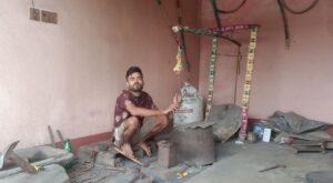 चुलेसी, कचिया, खुर्पीको बिक्री गरेर मासिक ५० हजार आम्दानी