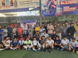 जेनजी पुस्तालाई वर्षमानको सुझाव : राजनीतिक नेतृत्वमा आउनुपर्छ