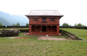 चितवनको उपरदाङगढीमा निर्माण भयो ऐतिहासिक कोतघर,पर्यटक बढ्ने अपेक्षा
