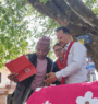 भोगचलन गरेको पैतीस वर्षपछि २६ परिवारले पाए जग्गाधनी प्रमाणपत्र