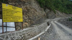 बजेट अभावले रोकिए बहुवर्षीय सडक योजना