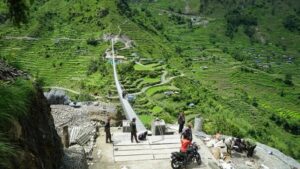 दुई करोड ३१ लाखमा बन्यो झोलुङ्गे पुल