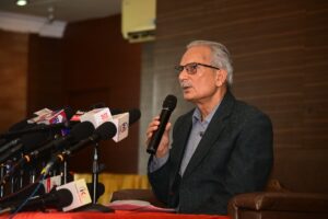 ‘पुराना नेताबाट परिवर्तनको आशा छैन, नयाँ पुस्ताले विद्रोह गर्नुपर्छ’: डा. भट्टराई