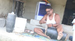 पुख्र्यौली पेसा सङ्कटमा परेपछि विकल्प खोज्दै बादी समुदाय