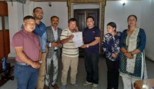 शिक्षामन्त्री पुनसमक्ष विद्यालय कर्मचारीको ध्यानाकर्षण