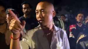 प्रधानमन्त्री कार्कीको राजीनामा माग्दै सुदन गुरुङ समूहको बालुवाटारमा नाराबाजी