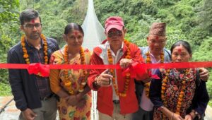 बुकेनी र धापुङ्ग गाउँ जोड्न झोलुङ्गे पुल निर्माण : दुई सय घरपरिवार लाभान्वित