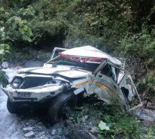 रुकुम पश्चिम जिप दुर्घटना अपडेट : मृत्यु हुनेको सङ्ख्या आठ पुग्यो